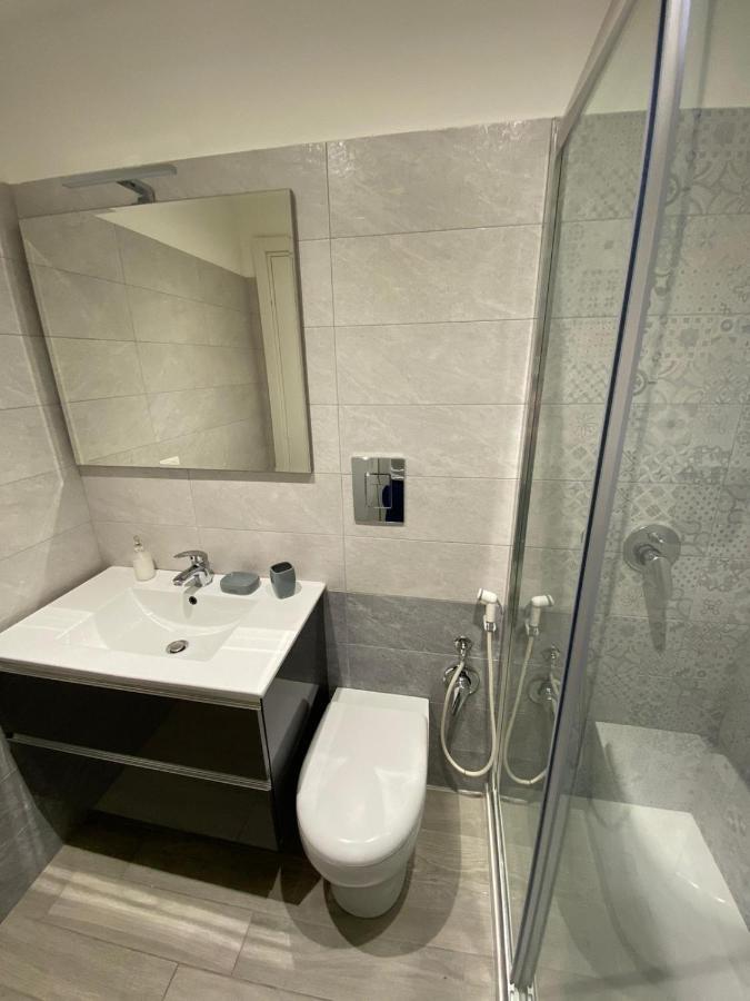 2B Fifteen Floor Suite Napoli Exterior photo