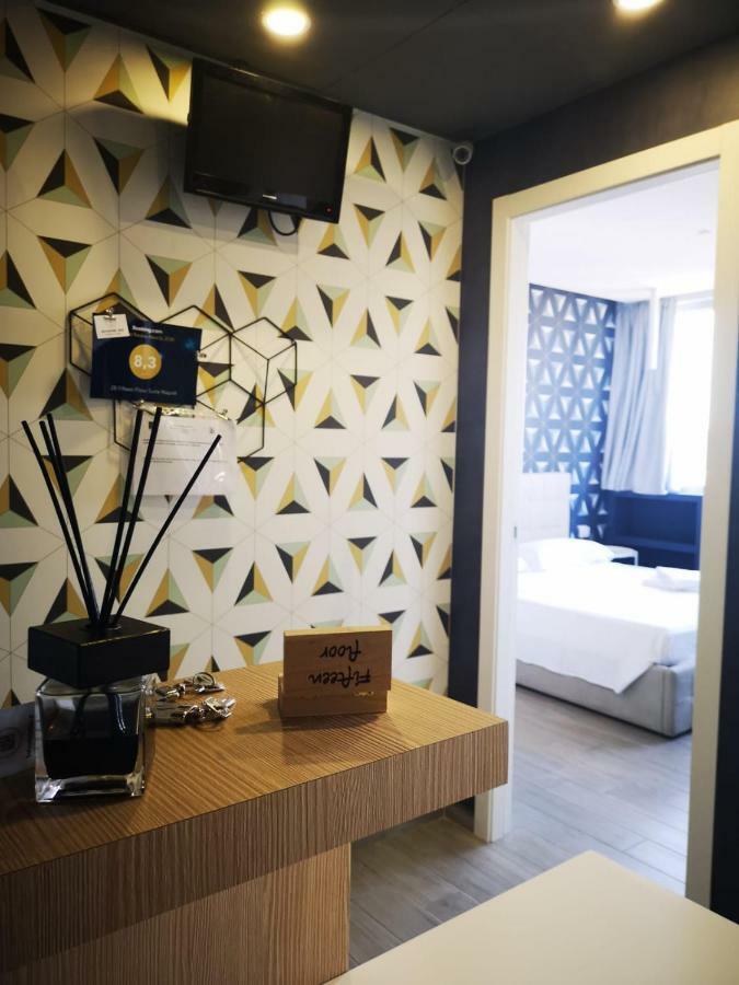 2B Fifteen Floor Suite Napoli Exterior photo