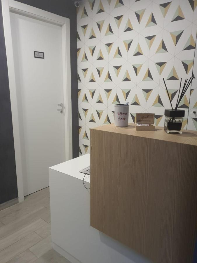 2B Fifteen Floor Suite Napoli Exterior photo
